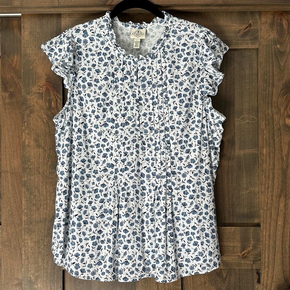 NWOT St. John’s Bay Women’s Pintuck Top